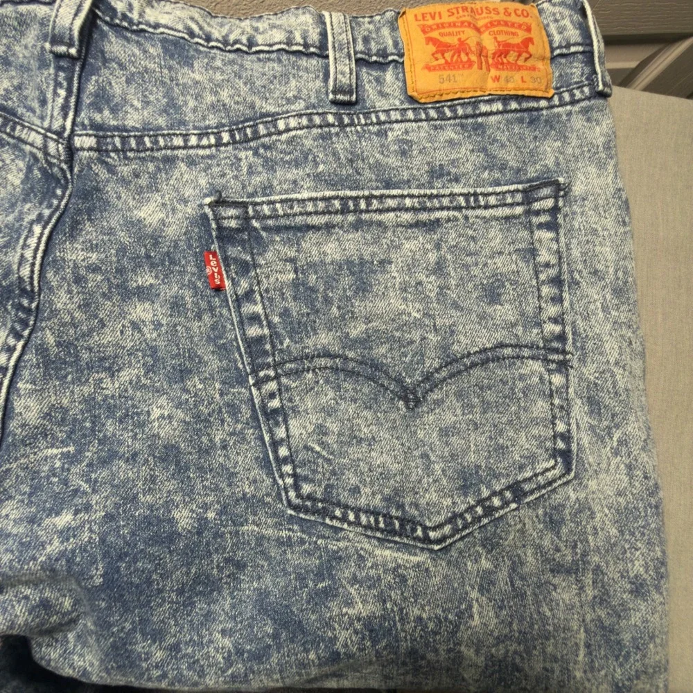 Levi's 541 Athletic Taper Jeans Mens 40x30 Blue Excellent Acid Wash Denim